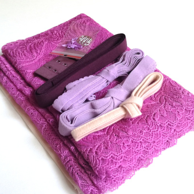 Set materiálů na šití prádla - podprsenky,