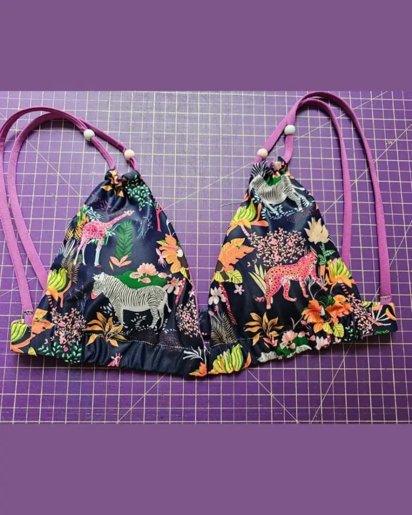 Usij_si_svuj_prvni_oboustranny_plavkovy_top_vyzva_zdarma_strih_na_plavky_zdarma (21)